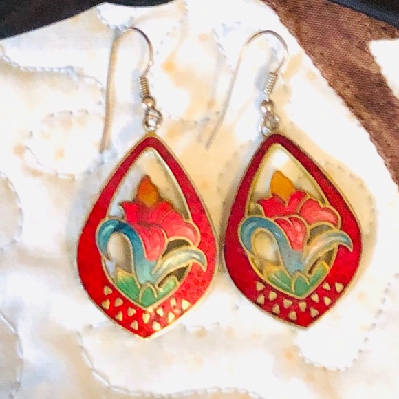 Vintage Earrings, Lillies, Rose & Greens - Picture 6 of 12